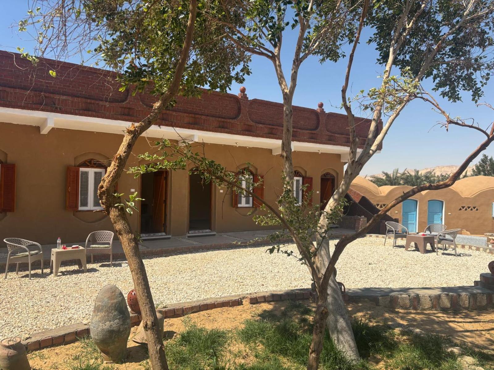 Beir El Gabal Hotel Al Qasr Exterior photo